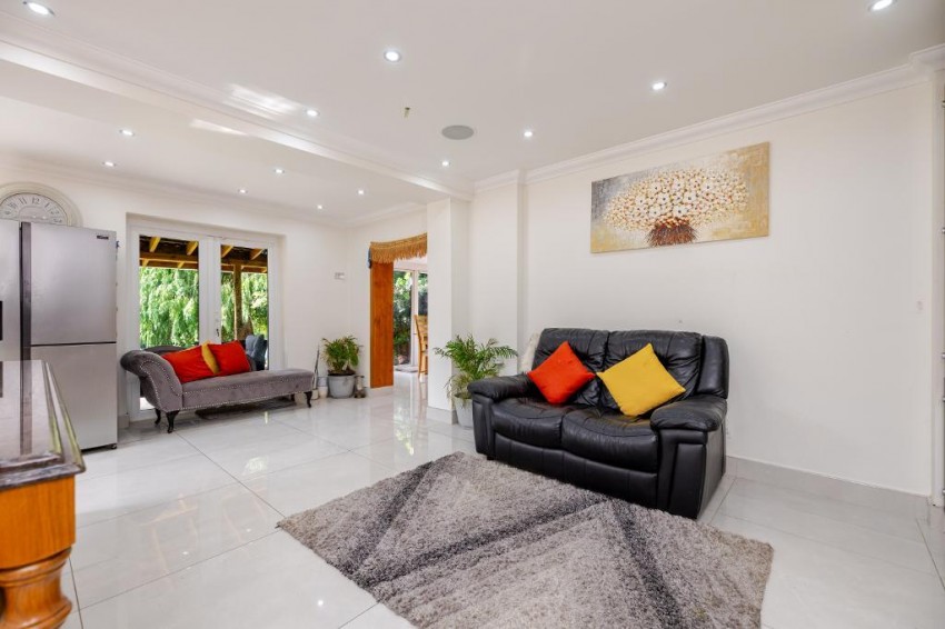 Images for Briton Hill Road, South Croydon