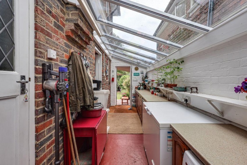 Images for Ewhurst Avenue, South Croydon