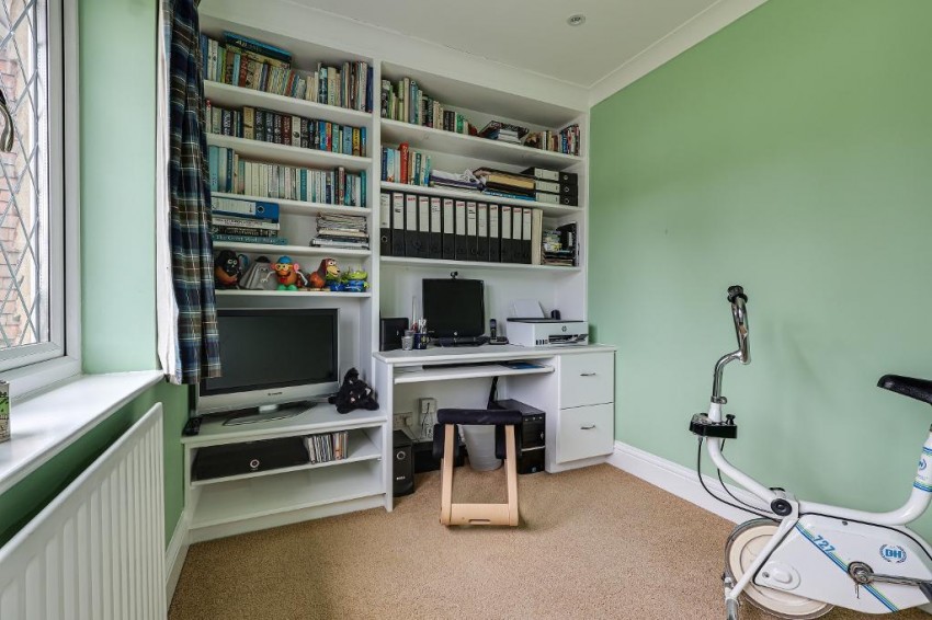 Images for Ewhurst Avenue, South Croydon
