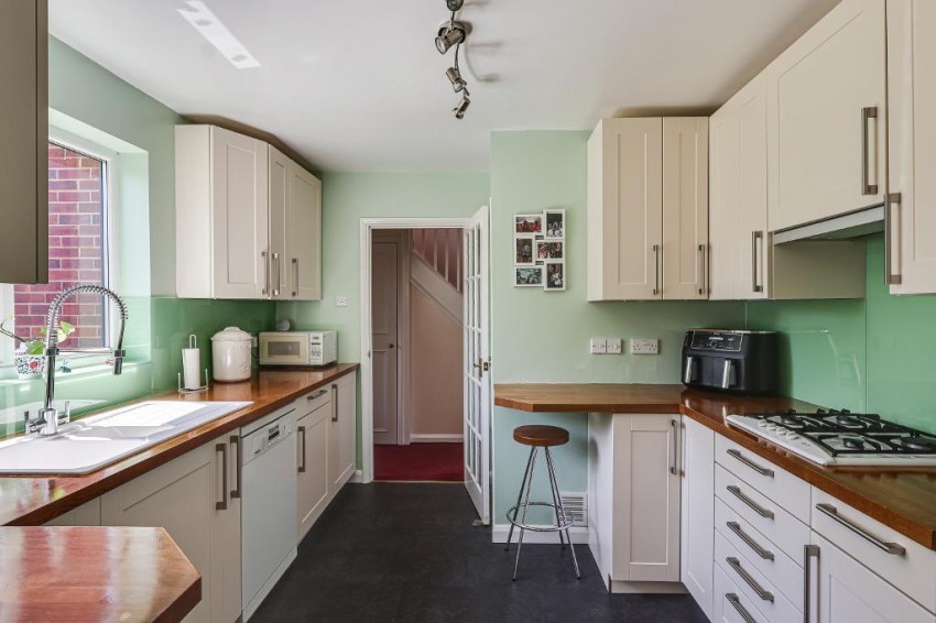Images for The Meadows, Warlingham