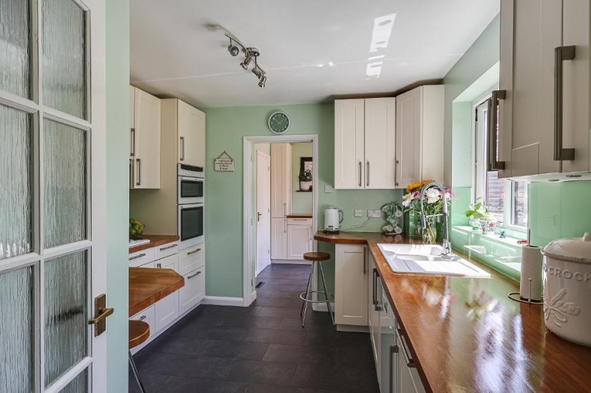 Images for The Meadows, Warlingham