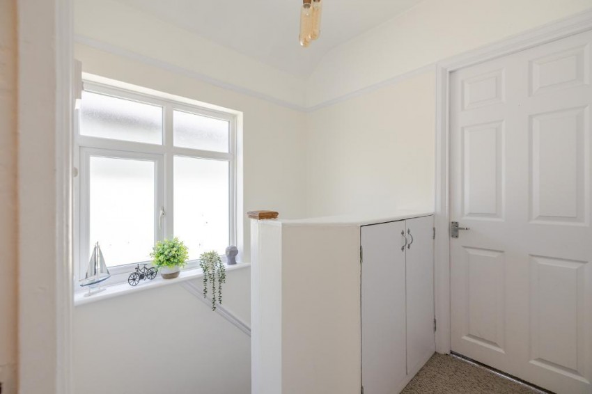 Images for Verdayne Gardens, Warlingham