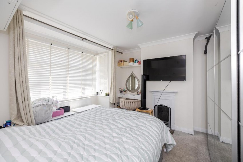 Images for Verdayne Gardens, Warlingham