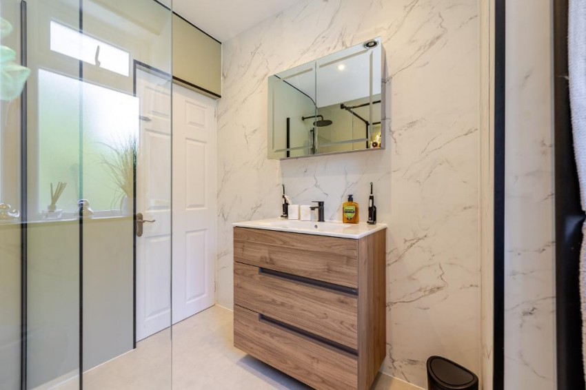 Images for Verdayne Gardens, Warlingham