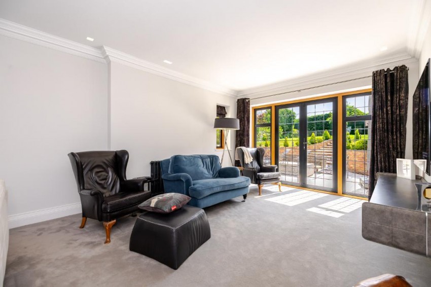 Images for Sanderstead, South Croydon
