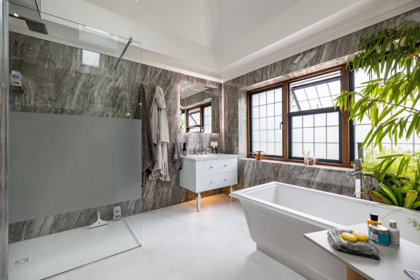 Images for Sanderstead, South Croydon