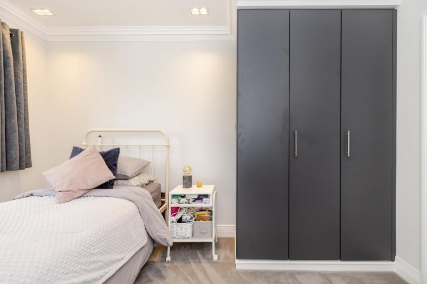 Images for Sanderstead, South Croydon