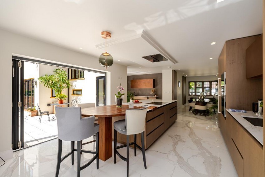 Images for Sanderstead, South Croydon