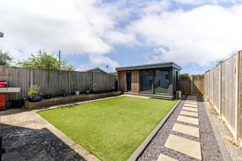 Images for Hamsey Green Gardens, Warlingham