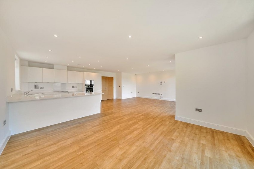Images for Landscape Road, Warlingham