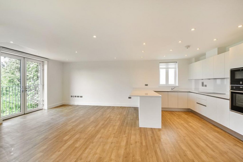 Images for Landscape Road, Warlingham