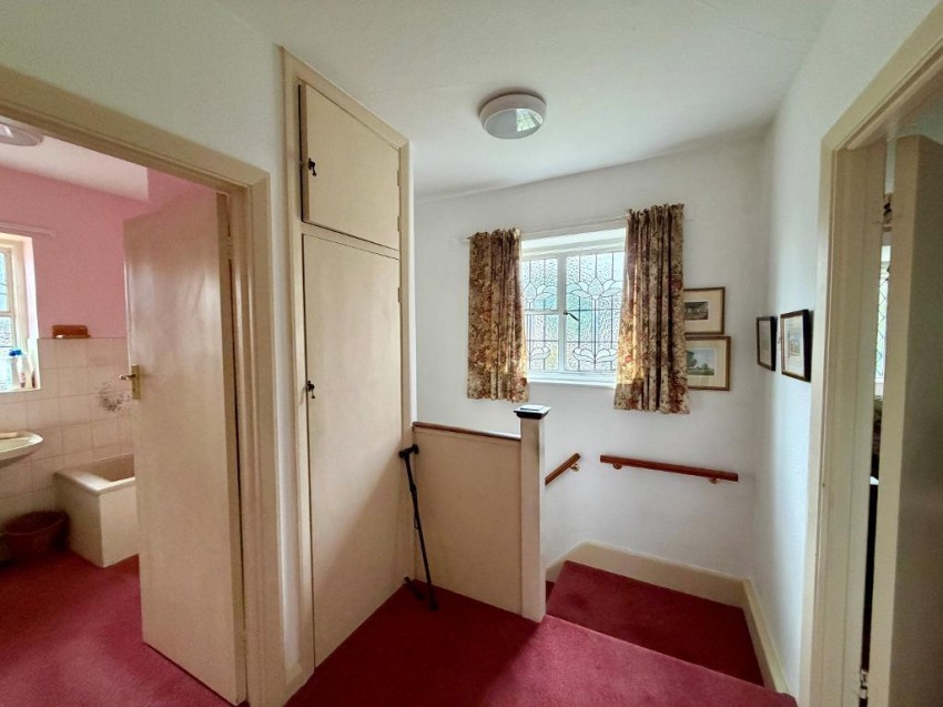 Images for Sanderstead, South Croydon