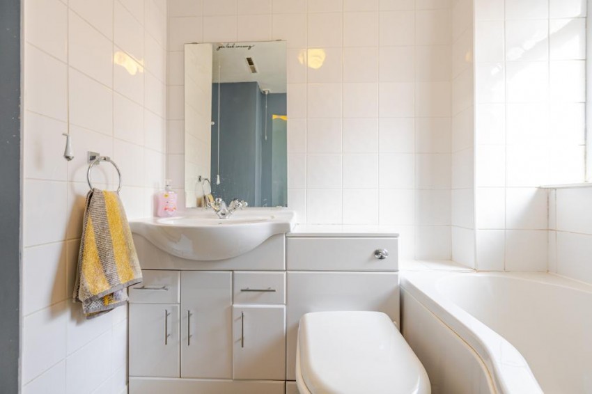 Images for Bardolph Avenue, Selsdon