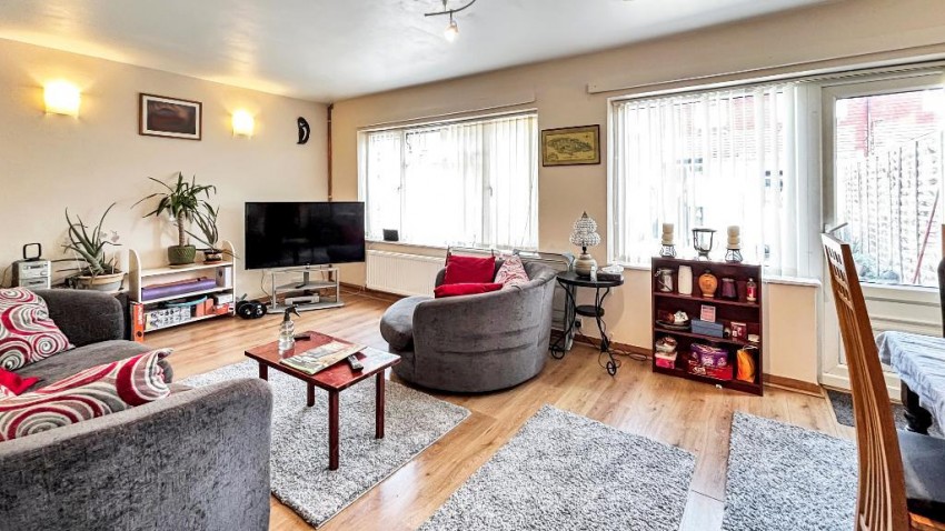 Images for Underwood, New Addington