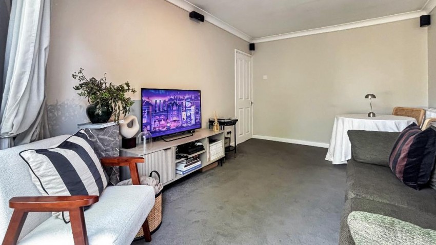 Images for Swallowdale, Selsdon