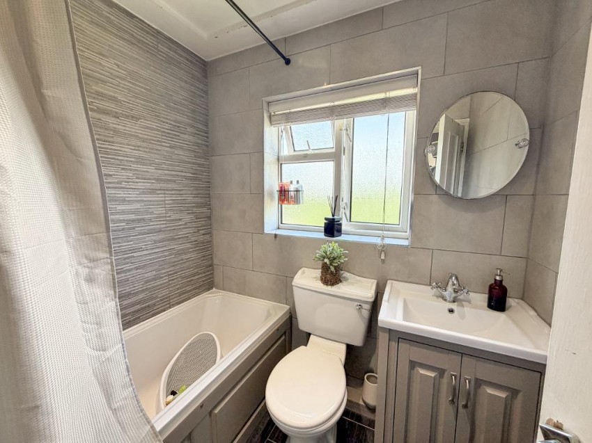 Images for Crewes Lane, Warlingham