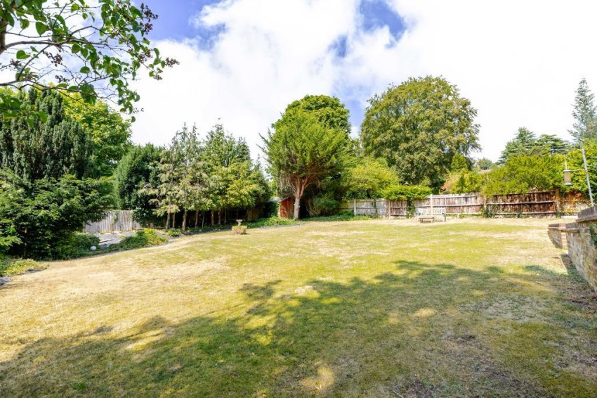 Images for East Hill, Sanderstead