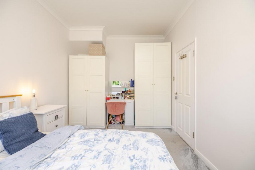 Images for Melville Avenue, South Croydon