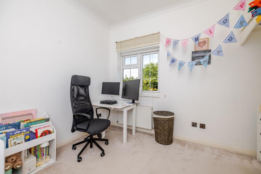 Images for Melville Avenue, South Croydon