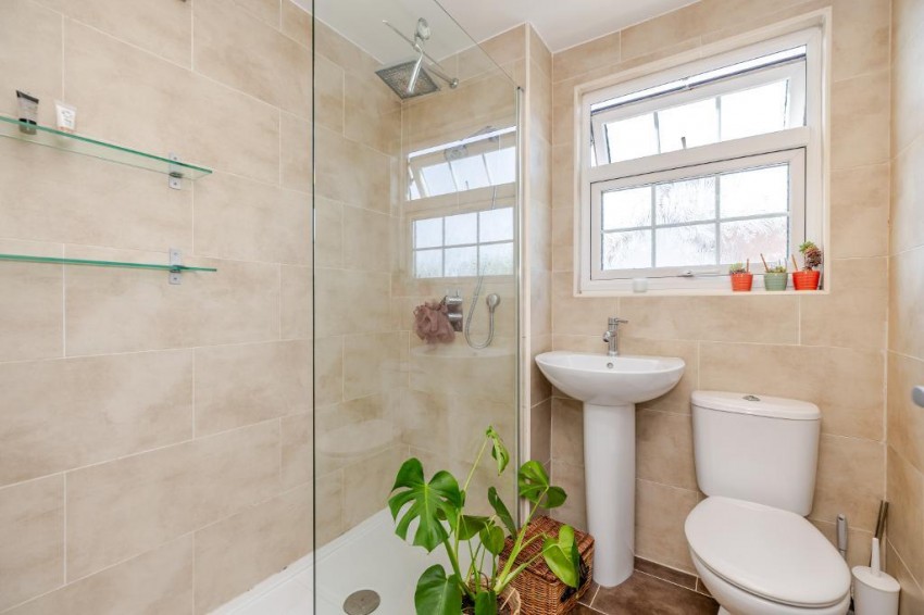 Images for Melville Avenue, South Croydon