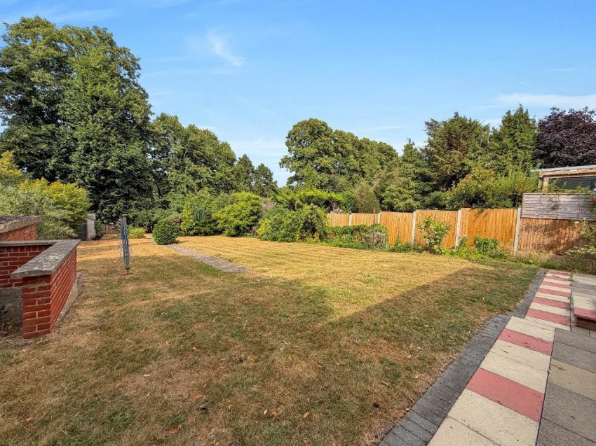 Images for Manor Way, South Croydon