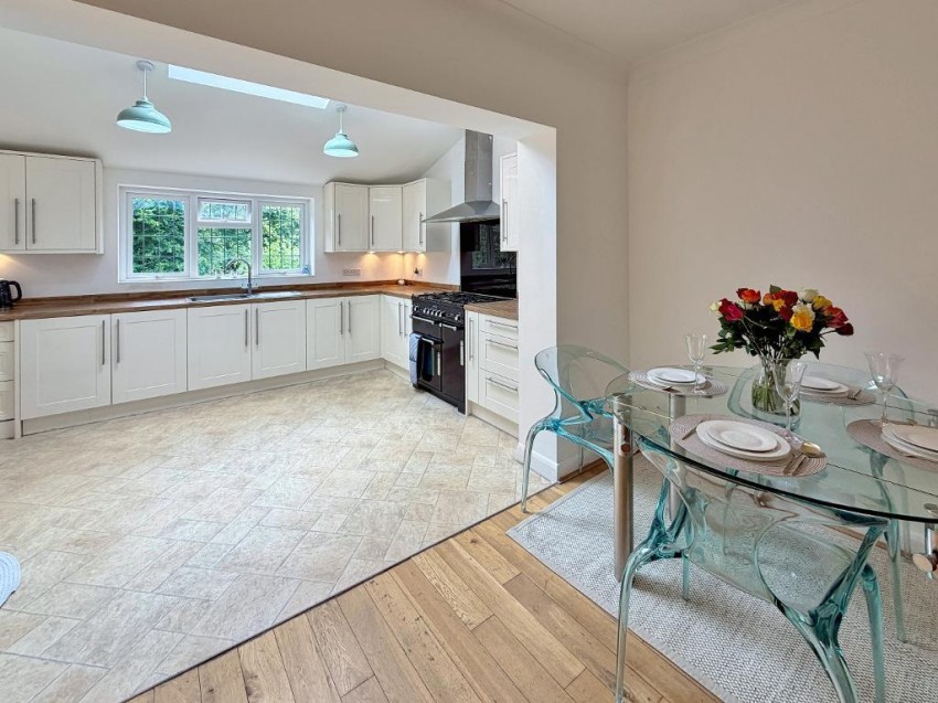 Images for Manor Way, South Croydon